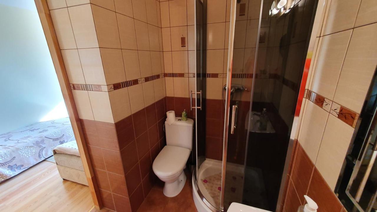 "U Izy" Pokoje Goscinne I Przyczepy Campingowe Mielno  Exterior foto